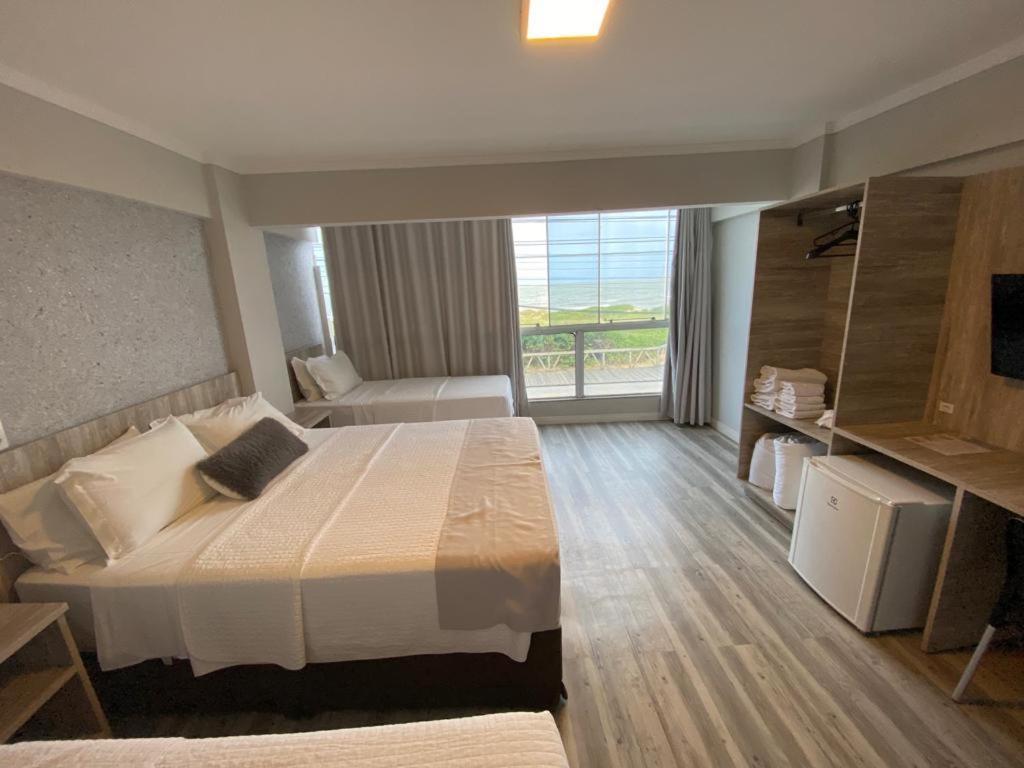 Navega Beach Palace Hotel Navegantes Exterior foto